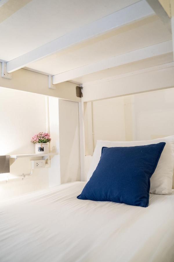 Qilombo Hostel Silom - Hq بانكوك المظهر الخارجي الصورة