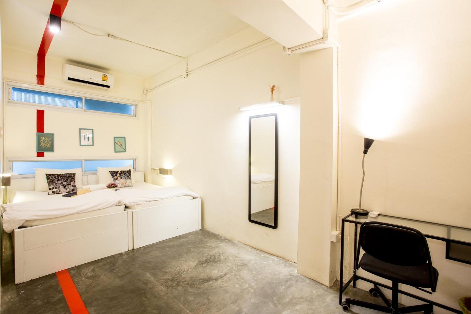 Qilombo Hostel Silom - Hq بانكوك المظهر الخارجي الصورة